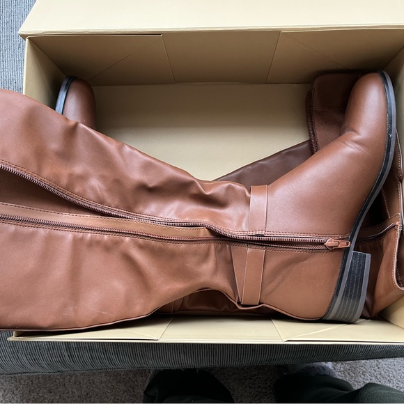 Aldo Brown boots - Picture 2 of 2